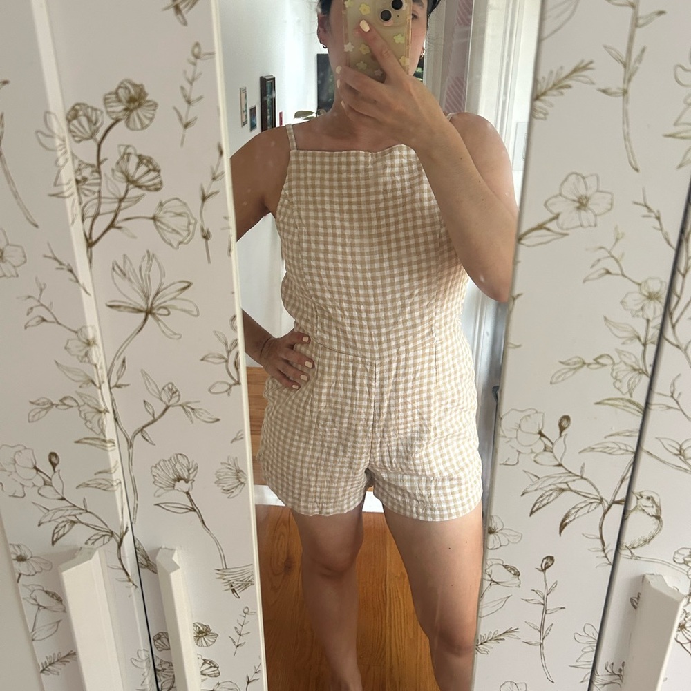 Abercrombie & Fitch Gingham Yellow Romper Size M - Picture 4 of 5